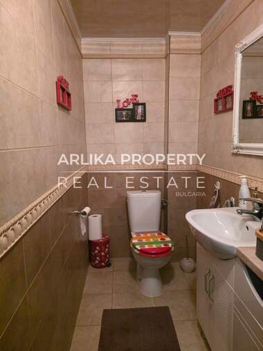 For sale - House in Badema,  Haskovo