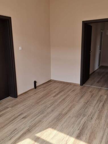 Verkauf - Büro/Laden/Lager/Schönheitssalon/Zahnarztbüro in Abritus,  Razgrad
