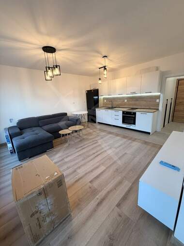 For rent - Apartment in Kiuchuk Parij,  Plovdiv