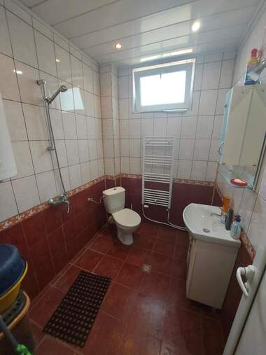 Verkauf - Etage von Haus in Waroscha,  Targowishte