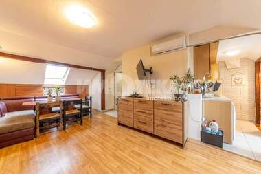 For sale - Apartment in Cveten kvartal,  Varna