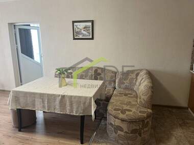 Închiriere - Apartament în Galata,  Varna