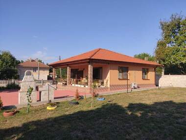 Vânzare - Casă în Rosenovo,  Dobrice