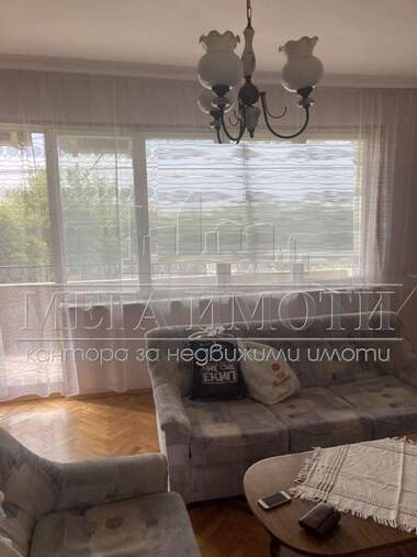 Vânzare - Apartament în Republika,  Sliven