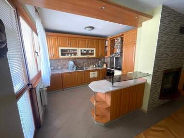 Miete - Wohnung in Zentar,  Kardjali