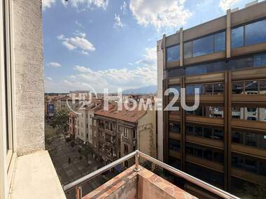 Продажа - Квартира в Център,  София