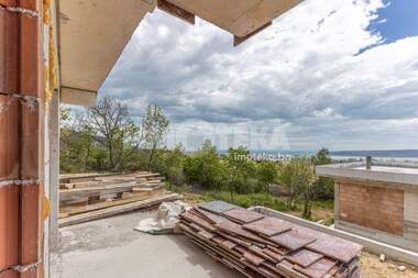 Продажба - Къща в Изгрев,  Варна
