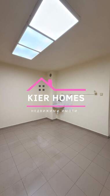 Miete - Büro/Schönheitssalon/Zahnarztbüro in Dimitrowgrad,  Haskowo