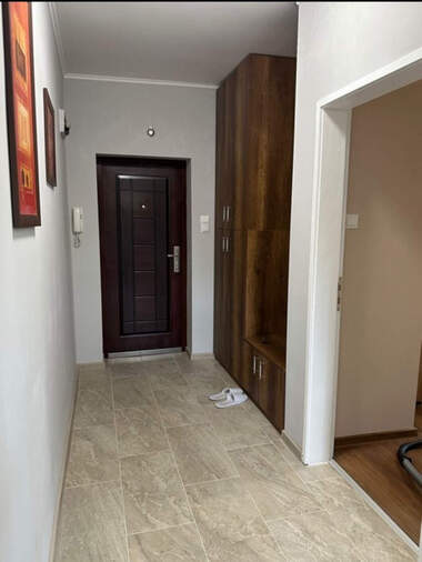Miete - Wohnung in Alei Wazrajdane,  Ruse