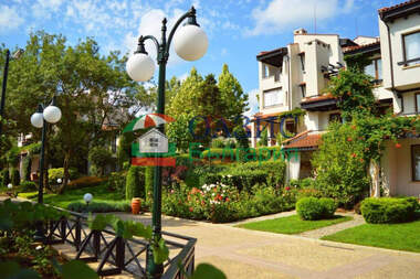 Vânzare - Apartament în Lozeneț,  Burgas