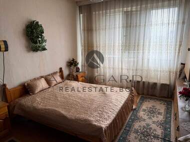 Продажба - Апартамент в Изгрев,  Пловдив