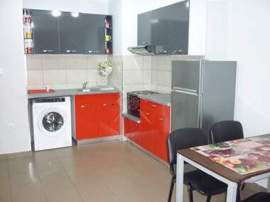For rent - Apartment in Kiuchuk Parij,  Plovdiv