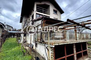 For sale - House in Studena,  Pernik