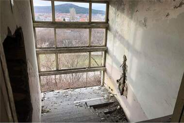 For sale - Entire building in Gorna Oriahovica,  Veliko Tarnovo