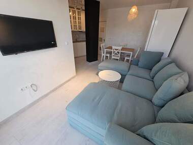 Închiriere - Apartament în Mladejki hălm,  Plovdiv