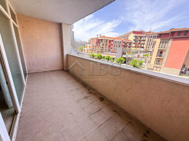 Satış - Apartman olarak Pomorie,  Burgas
