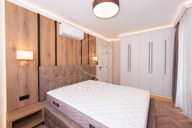 For sale - Apartment in Ostromila,  Plovdiv