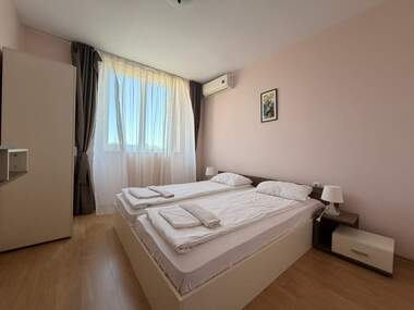 Vânzare - Apartament în Nesebăr,  Burgas