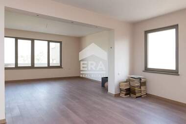 Verkauf - Wohnung in Wasil Lewski,  Iambol