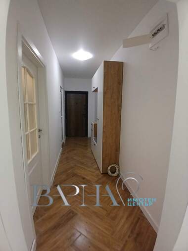 Наем - Апартамент в Бриз,  Варна