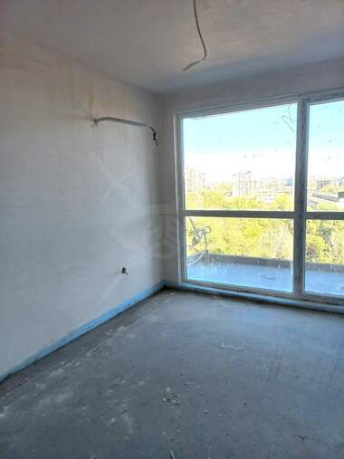 For sale - Apartment in Iujen,  Plovdiv