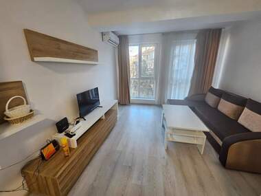 Miete - Wohnung in Mladejki halm,  Plowdiw