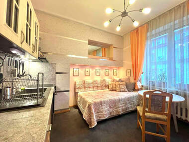 Închiriere - Apartament în Center,  Sofia