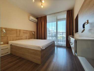Închiriere - Apartament în Slaveîkov,  Burgas