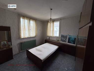 Vânzare - Casă în Dolna Mitropolia,  Pleven