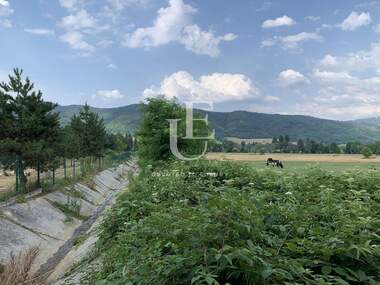 Vânzare - Teren de construcții în Praveț,  Sofia Oblast