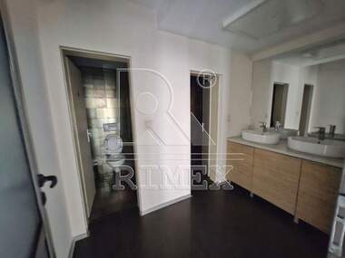 For rent - Office in Center,  Plovdiv