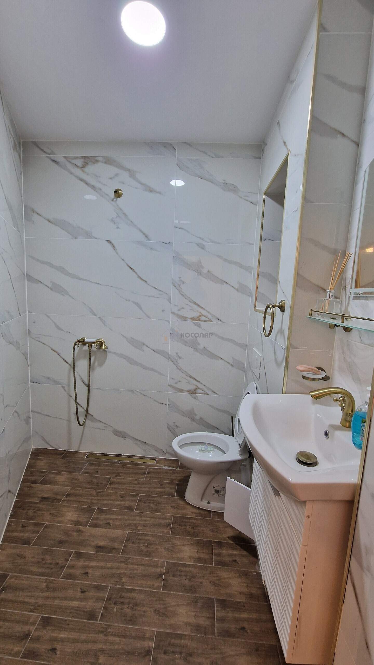 Cu trei camere Apartament în Center, Ruse – fotografia 4