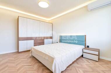 Продажба - Апартамент в Център,  Пловдив