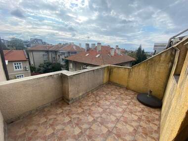 Închiriere - Apartament în Țentăr,  Burgas