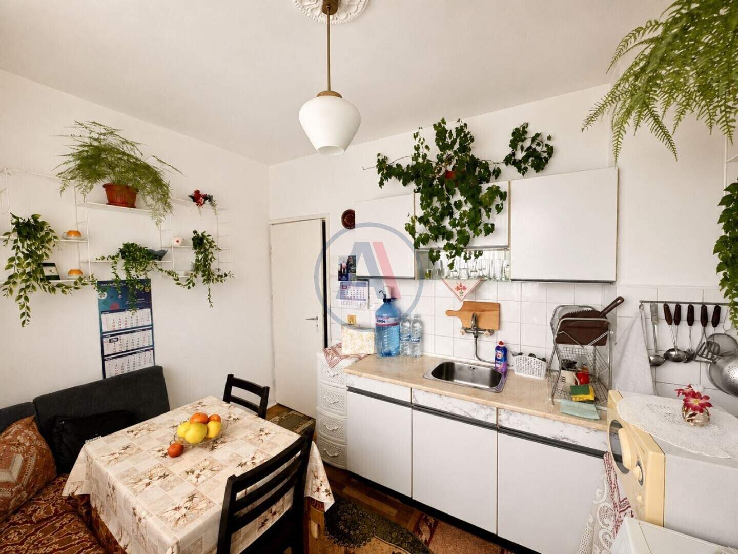Cu trei camere Apartament în Boian Bălgaranov 1, Șumen – fotografia 5