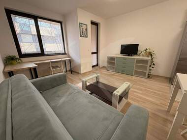 For rent - Apartment in Liatno kino Trakia,  Varna