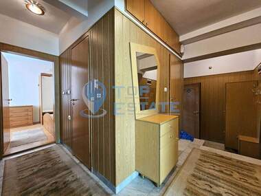 For sale - Apartment in Centеr,  Veliko Tarnovo