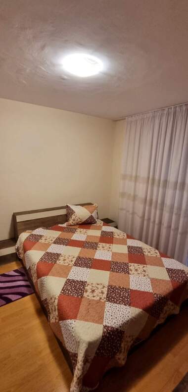 For sale - Apartment in Osvobojdenie,  Razgrad