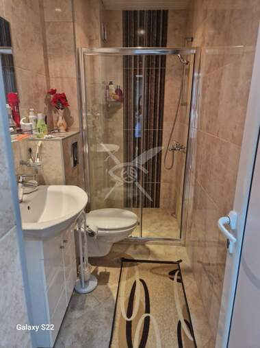 Продажа - Квартира в Айтос,  Бургас