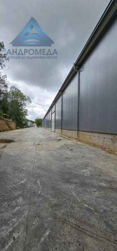 Miete - Lager in Industrialna zona,  Plewen