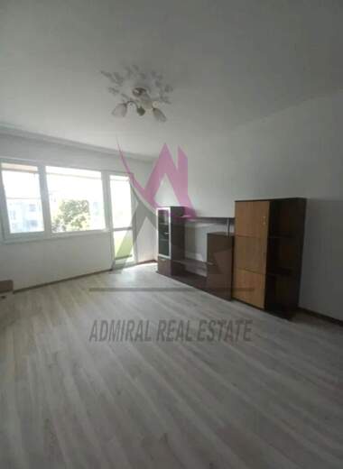 Închiriere - Apartament în Ceaîka,  Varna