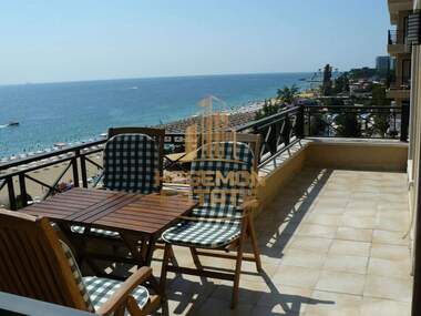 Vânzare - Apartament în Golden Sands,  Varna