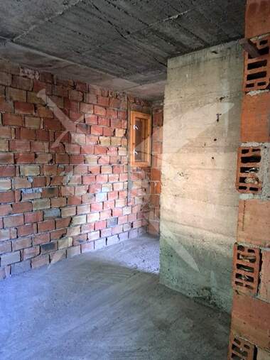 For sale - House in Svoge,  Sofia Oblast