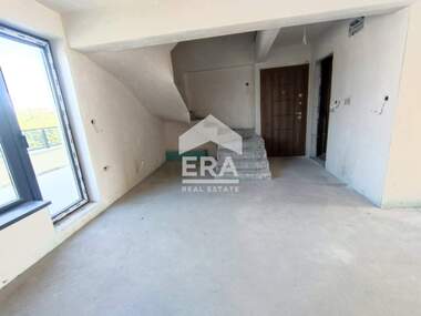 Vânzare - Apartament în Uceiliștini,  Haskovo