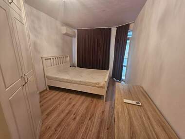Miete - Wohnung in Mladejki halm,  Plowdiw