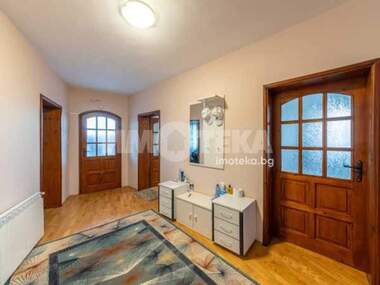 For sale - House in Vinica,  Varna