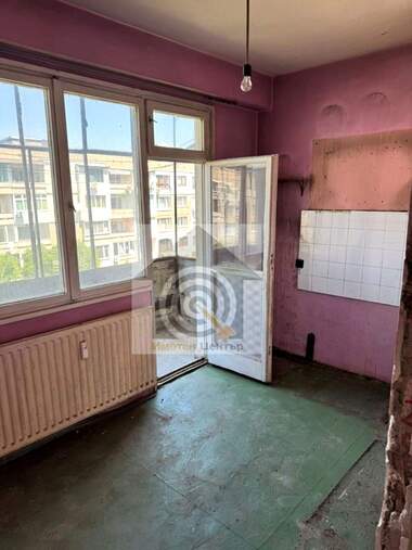 Vânzare - Apartament în Dianabad,  Sofia