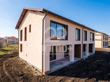 Продажба - Къща в Костинброд,  София Област