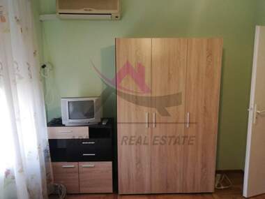For rent - Apartment in Konfuto,  Varna