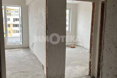 Verkauf - Wohnung in Üjen,  Plowdiw